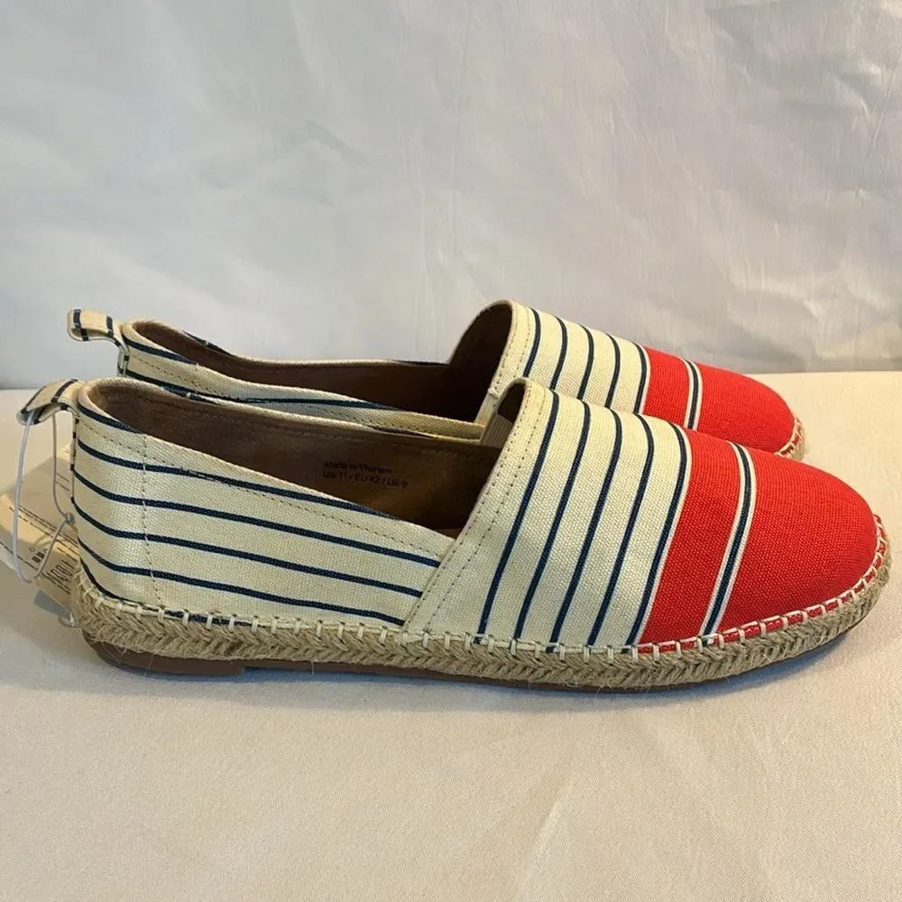 NWT multicolor coral cream & navy slip on canvas espadrille shoes size 11 comfy